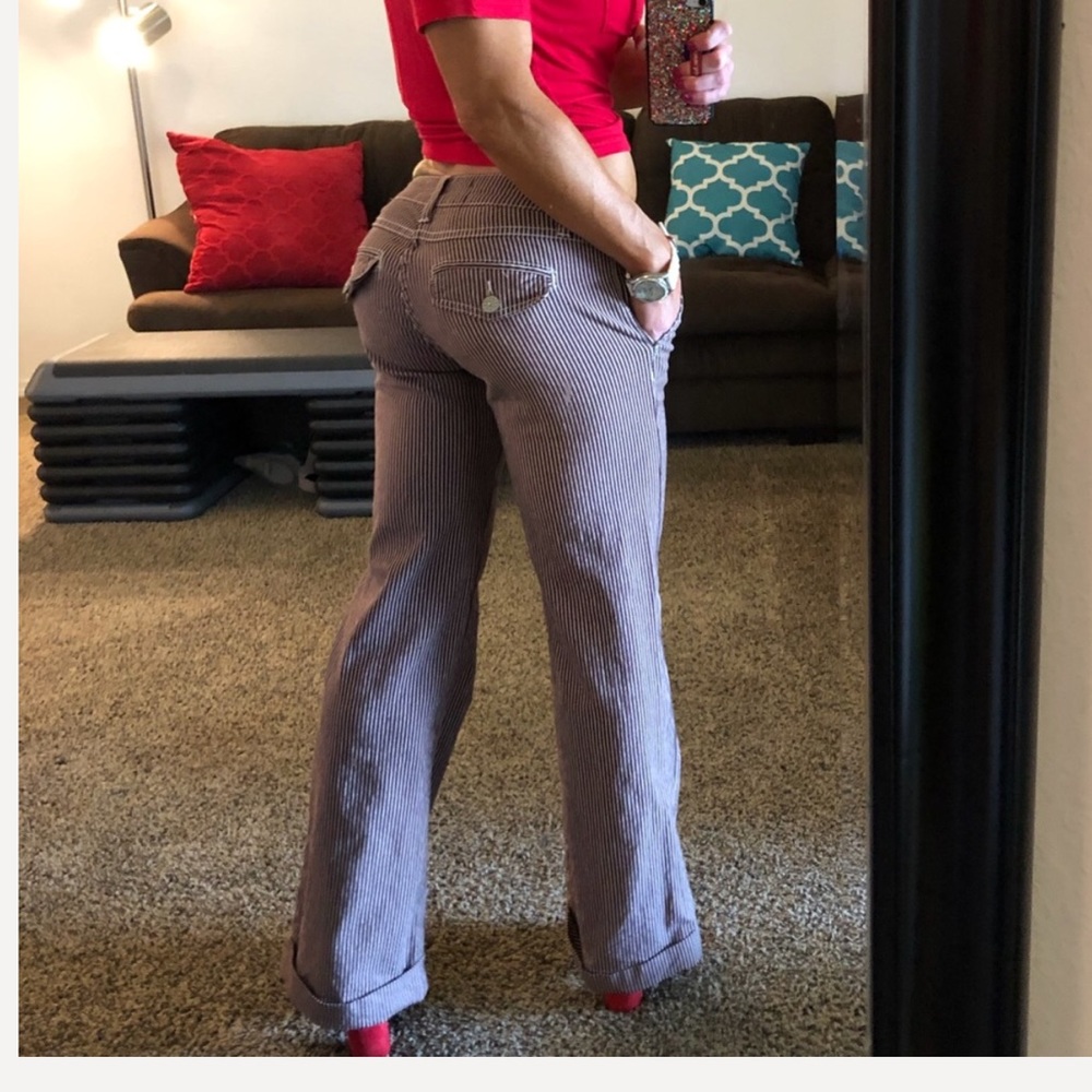 Accentuate Your Booty—Pin Striped Pant